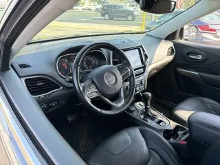 Jeep Cherokee 2019 4x4 Limited 4p SUV