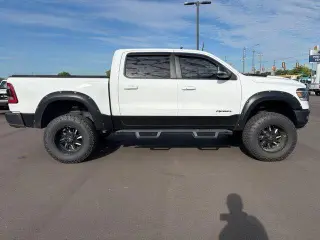 Ram 1500 2020 4x4 Rebel 4p Crew Cab 5.6 ft. SB Pickup
