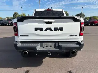 Ram 1500 2020 4x4 Rebel 4p Crew Cab 5.6 ft. SB Pickup