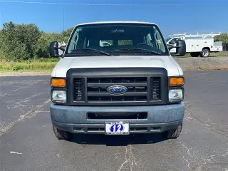 Ford E-Series 2012 E-350 SD XL Van de Pasajero de 3 Puertas