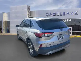 Ford Escape Hybrid 2020 Titanium 4p SUV