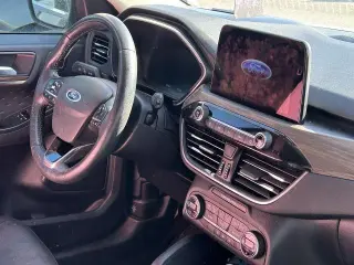 Ford Escape Hybrid 2020 Titanium 4p SUV