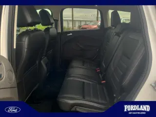 Ford Escape 2017 AWD Titanium 4p SUV