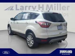Ford Escape 2017 AWD Titanium 4p SUV