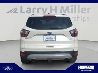 Ford Escape 2017 AWD Titanium 4p SUV