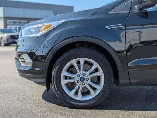 Ford Escape 2018 AWD SE 4dr SUV