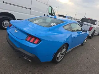 Ford Mustang 2024 EcoBoost Premium 2p Fastback