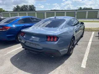 Ford Mustang 2024 EcoBoost 2p Fastback