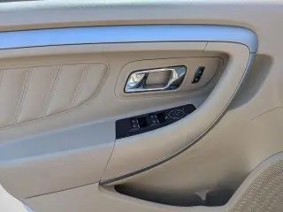 Ford Taurus 2017 SE 4p. Sedán