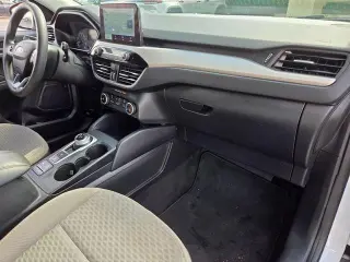 Ford Escape 2022 SE 4dr SUV
