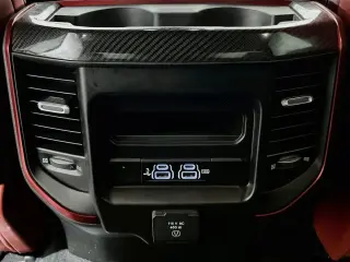 Ram 1500 2019 4x4 Rebel 4p Crew Cab 5.6 ft. SB Pickup