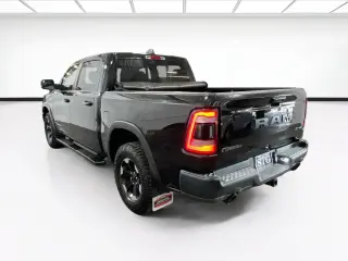 Ram 1500 2019 4x4 Rebel 4p Crew Cab 5.6 ft. SB Pickup