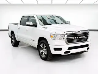 Ram 1500 2024 4x4 Laramie 4p Camioneta Cabina Doble 5.6 ft. SB
