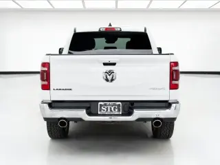 Ram 1500 2024 4x4 Laramie 4p Camioneta Cabina Doble 5.6 ft. SB
