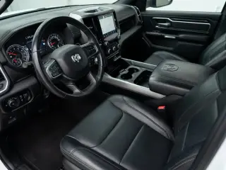 Ram 1500 2024 4x4 Laramie 4p Camioneta Cabina Doble 5.6 ft. SB