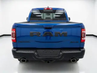 Ram 1500 2017 4x4 Rebel 4p Camioneta Cabina Cuadrada 5.5 pies ST
