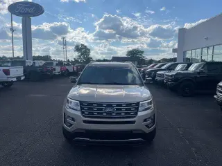 Ford Explorer 2017 XLT 4dr SUV AWD
