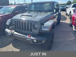 Jeep Gladiator 2021 4x4 Mojave 4p. Cabina de Tripulante 5.0 pies. SB