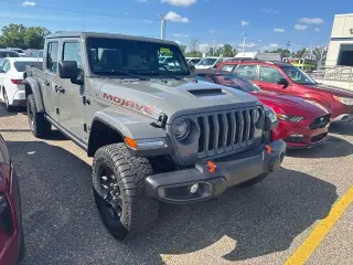 Jeep Gladiator 2021 4x4 Mojave 4p. Cabina de Tripulante 5.0 pies. SB
