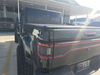 Jeep Gladiator 2023 4x4 Sport 4dr Crew Cab 5.0 ft. SB