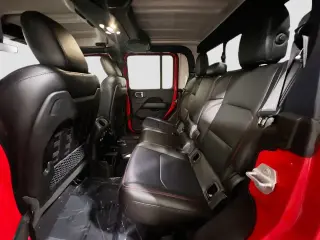 Jeep Gladiator 2023 4x4 Rubicon 4p. Cabina de Tripulante 5.0 ft. CB