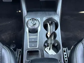 Ford Escape Plug-In Hybrid 2025 PHEV SUV 4p.