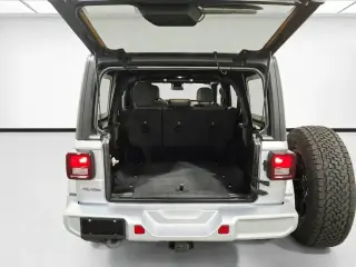 Jeep Wrangler 2024 4x4 Willys 4xe 4p SUV