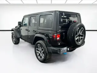 Jeep Wrangler 2024 4x4 Willys 4xe 4p SUV
