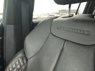 Jeep Grand Cherokee L 2024 4x4 Summit 4p SUV