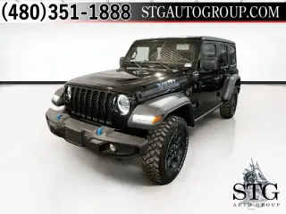 Jeep Wrangler 2023 4x4 Willys 4xe SUV 4p