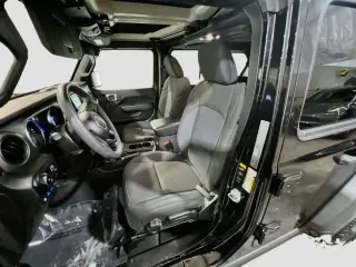 Jeep Wrangler 2023 4x4 Willys 4xe SUV 4p