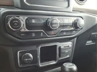 Jeep Wrangler Unlimited 2022 4x4 Sport 4p SUV