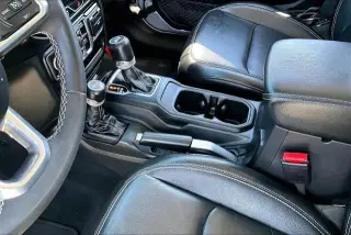Jeep Wrangler 2023 4x4 High Altitude 4xe 4dr SUV