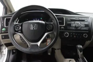 Honda Civic 2013 LX 4p Sedan 5A