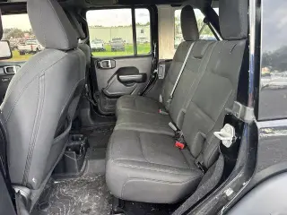 Jeep Wrangler Unlimited 2020 4x4 Sport SUV 4p.