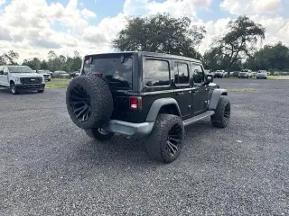 Jeep Wrangler Unlimited 2020 4x4 Sport SUV 4p.
