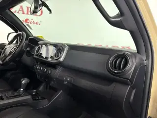 Toyota Tacoma 2017 4x4 TRD Pro 4p Doble Cabina 5.0 ft CB 6A