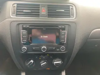 Volkswagen Jetta SEL 2014