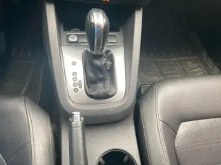Volkswagen Jetta SEL 2014