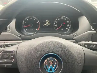 Volkswagen Jetta SEL 2014