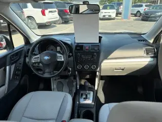Subaru Forester 2014 2.5i