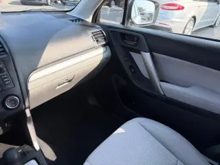 Subaru Forester 2014 2.5i
