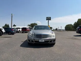 Clase E 2007 Mercedes-Benz E550 4MATIC