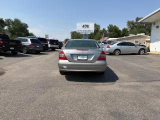 Clase E 2007 Mercedes-Benz E550 4MATIC