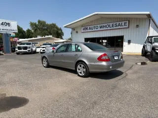 Clase E 2007 Mercedes-Benz E550 4MATIC