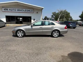 Clase E 2007 Mercedes-Benz E550 4MATIC