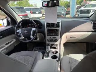 2012 GMC Acadia SLE