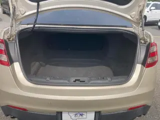 Ford Taurus SEL 2017