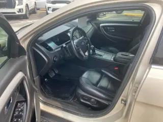 Ford Taurus SEL 2017