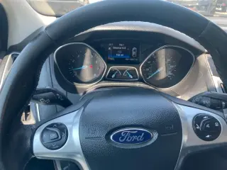 Ford Focus Titanium 2014